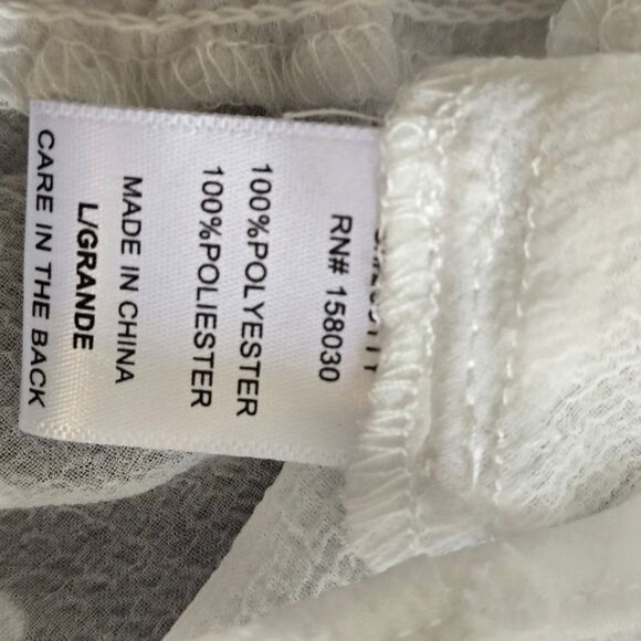 Love Tree Sheer White Lace Trim Peplum Romantic Blouse NWT - Picture 7 of 7